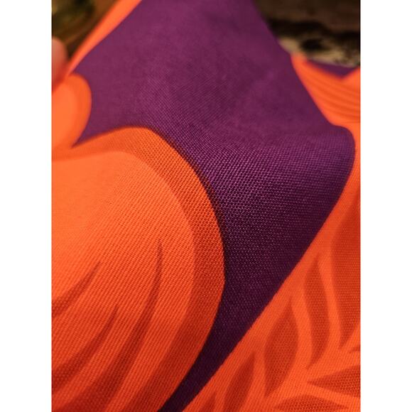 Vintage THC Hawaiian Textiles Fabric Mid Century Abstract Bright Mod 44 X 104 In - Picture 7 of 8